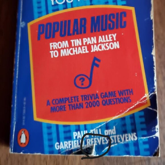 Vintage - Ultimate Trivia  The Book You Play! © 1984 - Picture 2 of 7